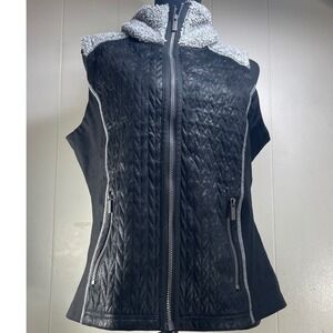 Sleeveless Black Top Faux Leather Accent Quilted Design Trendy‎